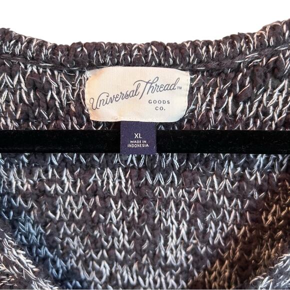Universal Thread Marled Black and White Knit V-Neck Sweater Size XL - Picture 4 of 8